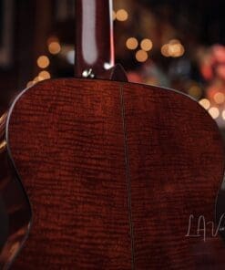 Martin Vintage Series Custom Shop 00-18V Acoustic Guitar (2012) - Image 7