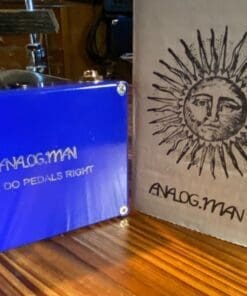 King Of Tone V.4 by Analogman - Includes Original Box & Case Candy - Image 2