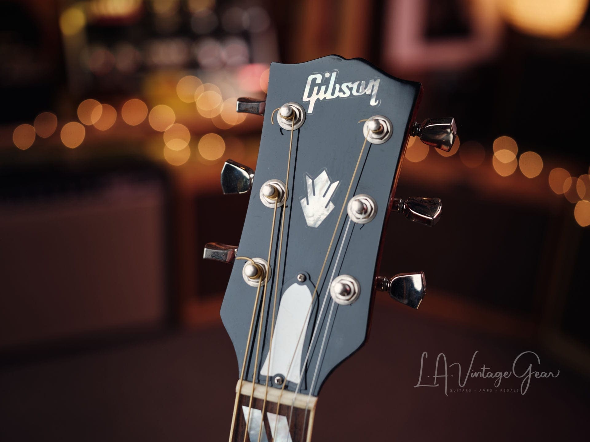 Gibson Custom Shop Dove 1960's Acoustic Guitar (2014) - Vintage Cherry Burst Finish - Image 10