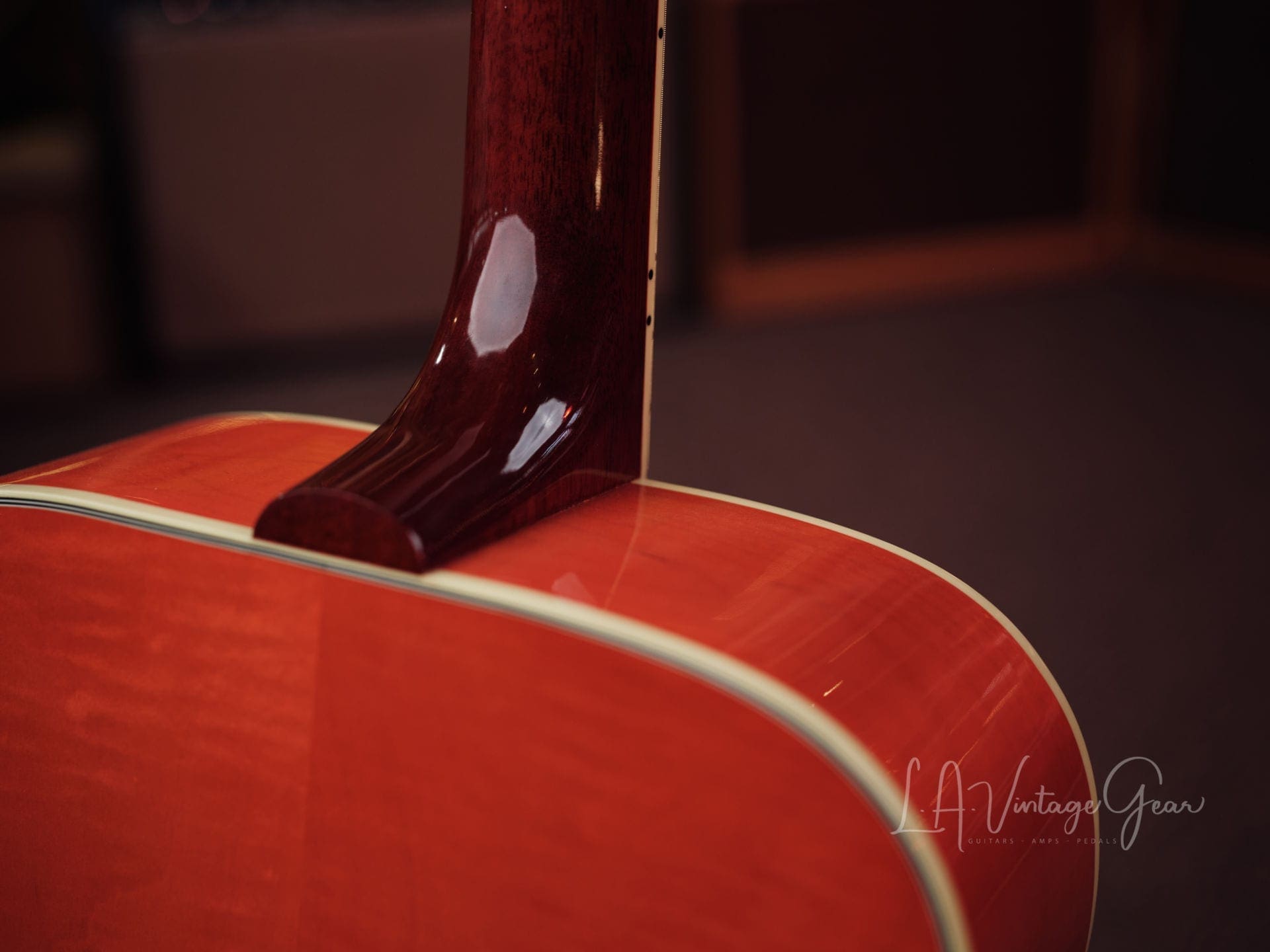 Gibson Custom Shop Dove 1960's Acoustic Guitar (2014) - Vintage Cherry Burst Finish - Image 8