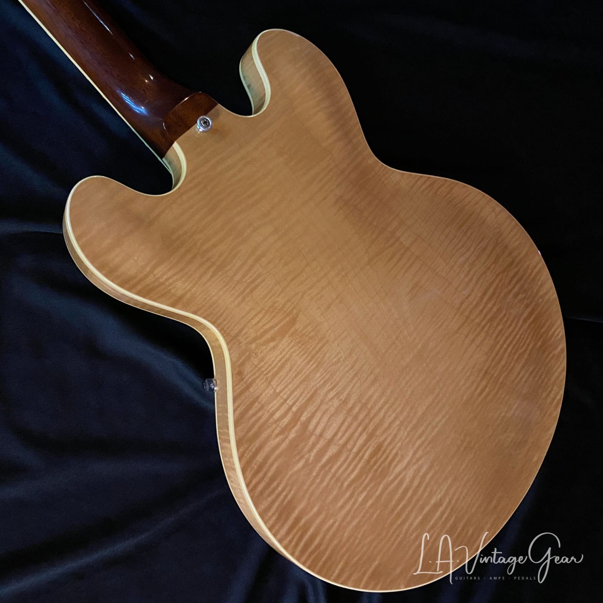 Gibson Memphis ES-330 Electric Guitar - '61 Reissue in Tiger Maple Finish (2016) - Image 13