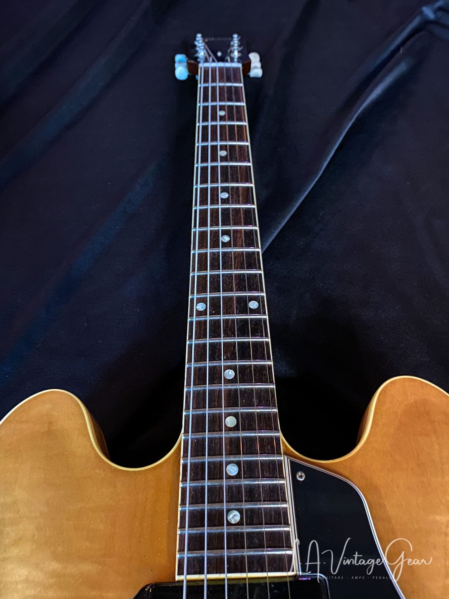 Gibson Memphis ES-330 Electric Guitar - '61 Reissue in Tiger Maple Finish (2016) - Image 15