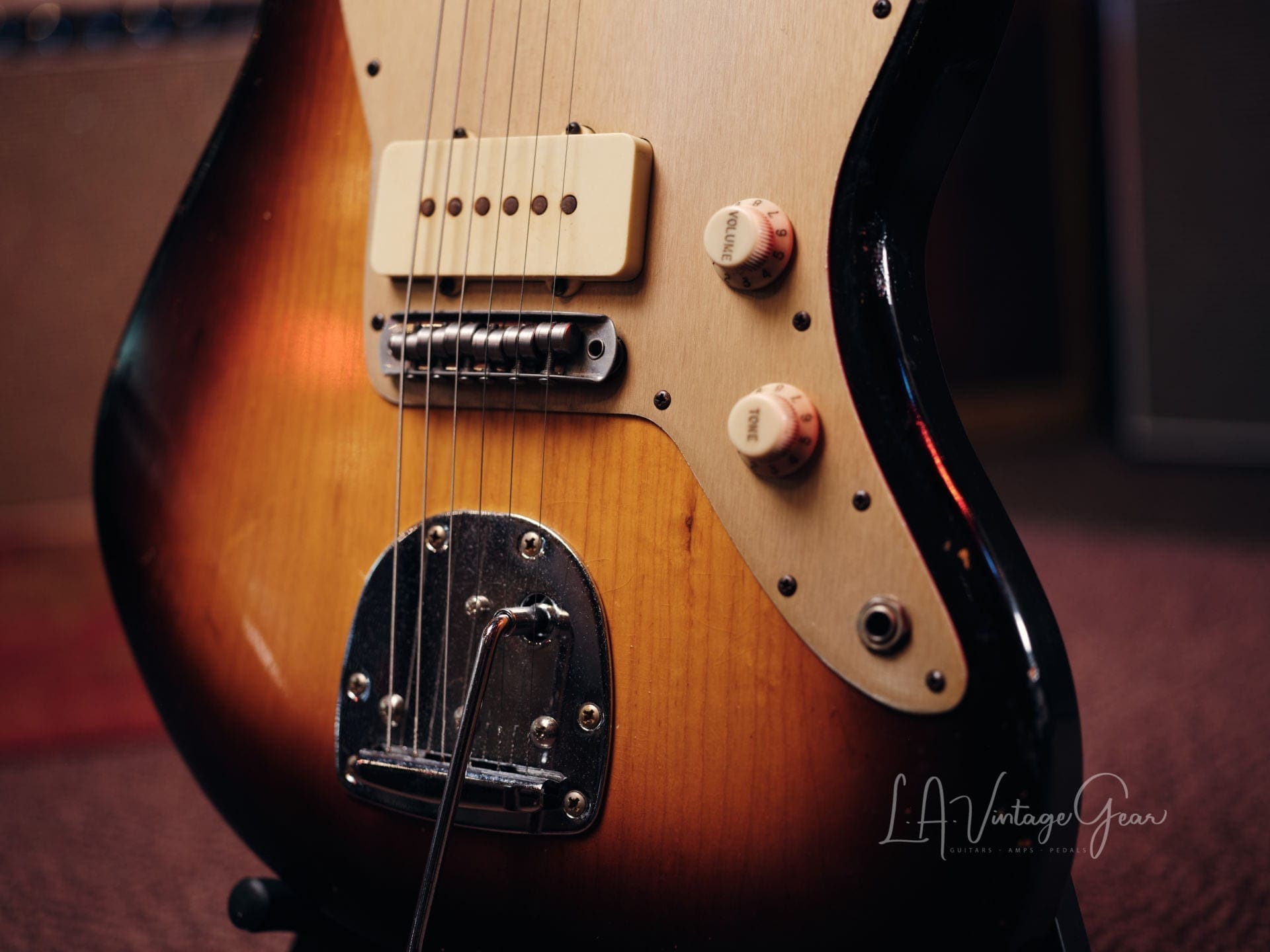 Danocaster Offset Electric Guitar - Anodized Gold Pickguard & Sunburst Finish - Image 4