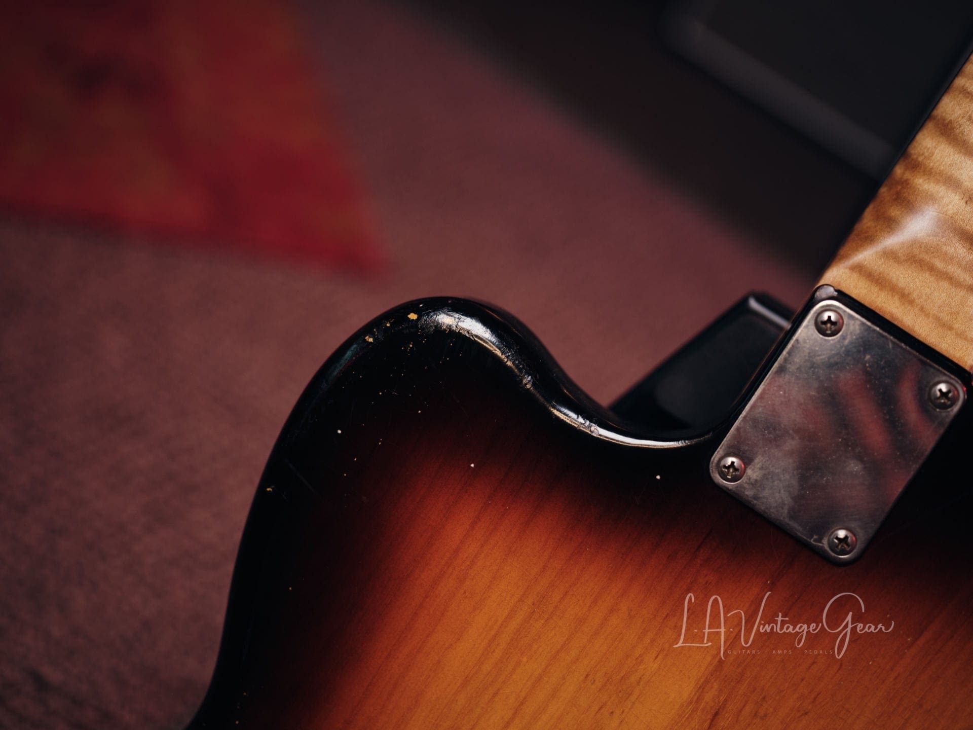Danocaster Offset Electric Guitar - Anodized Gold Pickguard & Sunburst Finish - Image 10