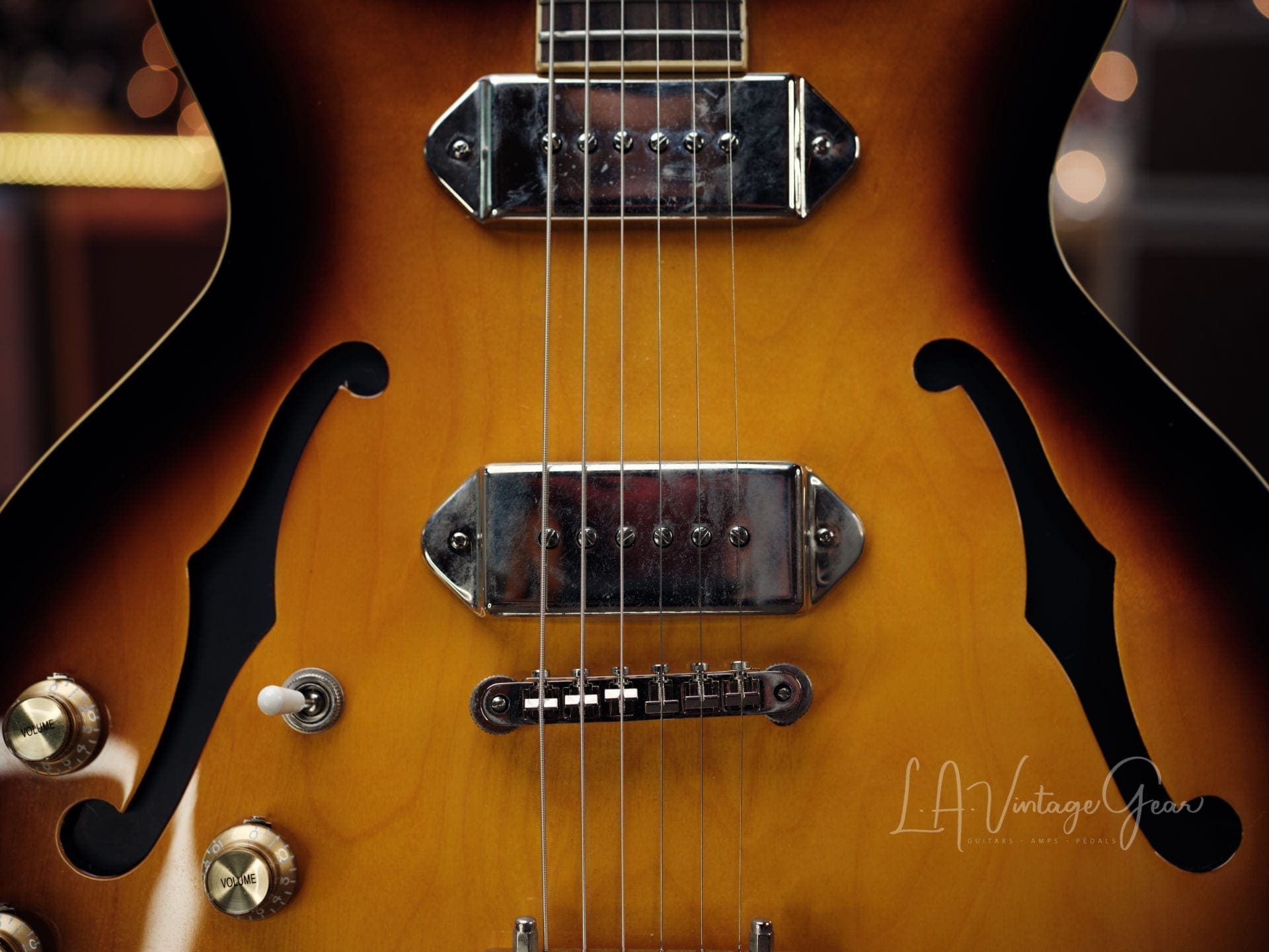 Epiphone Casino Electric Guitar in a Sunburst Finish- Doyle Bramhall Owned - Image 2