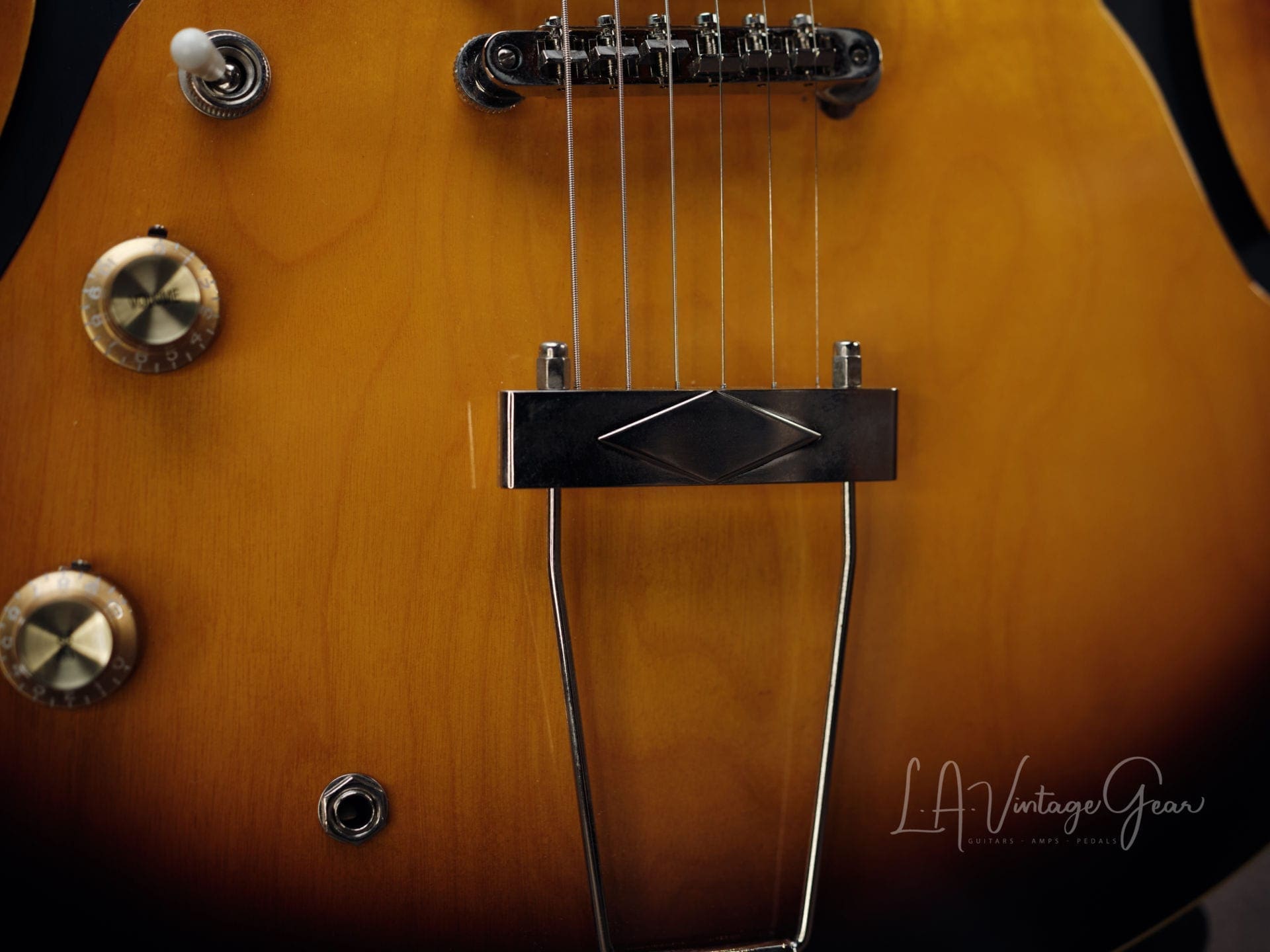 Epiphone Casino Electric Guitar in a Sunburst Finish- Doyle Bramhall Owned - Image 7