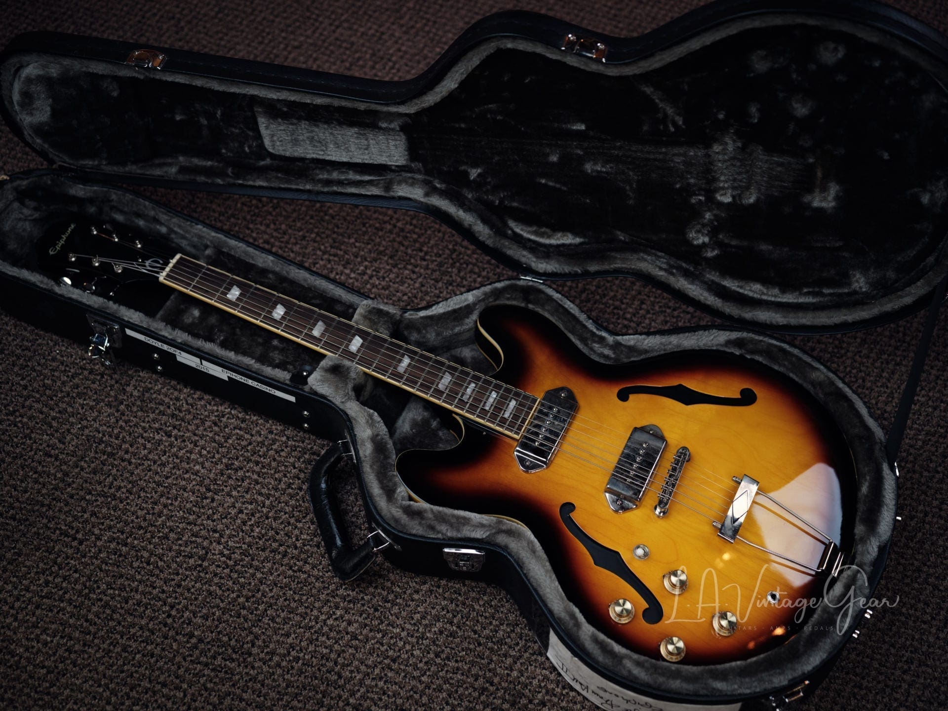 Epiphone Casino Electric Guitar in a Sunburst Finish- Doyle Bramhall Owned - Image 16