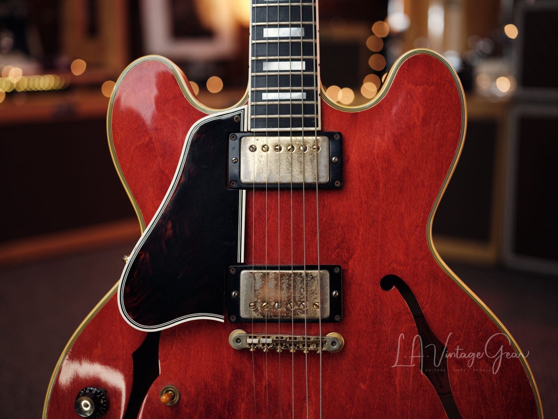 Gibson 1961 Vintage Cherry 355 TD Electric Guitar - 'Lefty' with Bigsby Tailpiece & PAF's ! Wow ! - Image 4