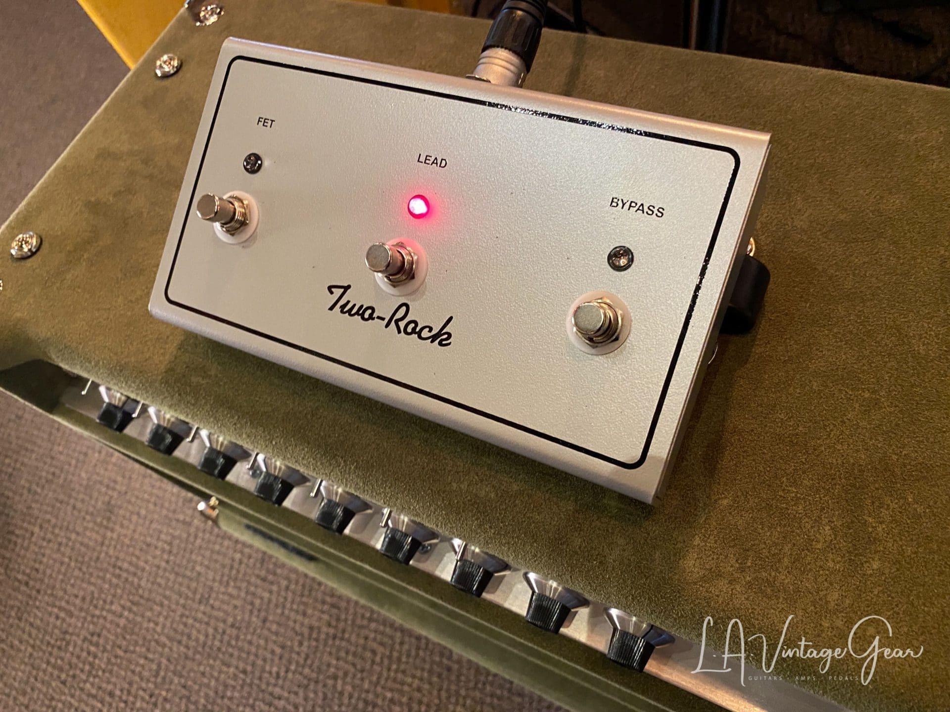 (Pre-Order) Two Rock TS1 40W Head & Matching 1 x 12 Cab - Olive Green Suede Finish - Image 10