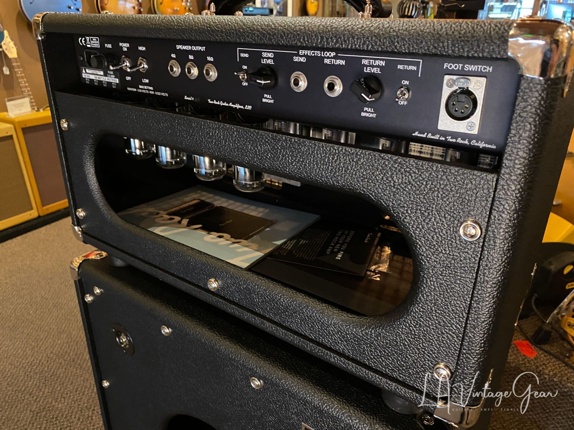 (Pre-Order) Two Rock TS1 100W Head & Matching 2 x 12 Cab - Checkered Grill Cloth & Black Bronco Tolex Finish - Image 9