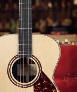 Kathy Wingert Model-E Grand Concert Acoustic Guitar (2000) - Beautifully Handcrafted! Owners Guitar - Image 3