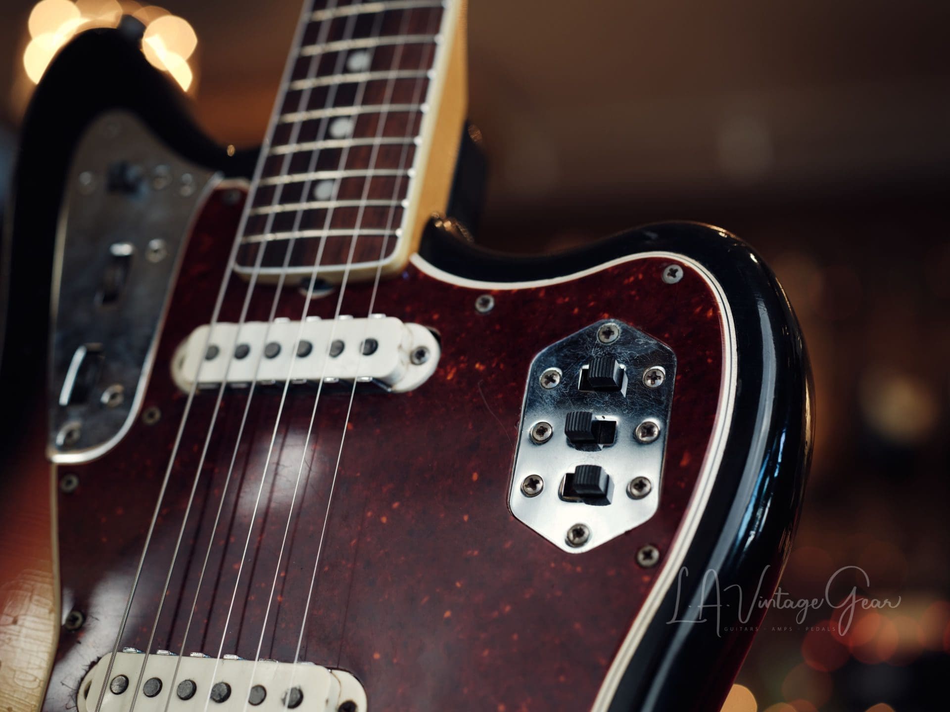 Fender 1966 Jaguar Electric Guitar - Sunburst Finish - All Original! - Image 4