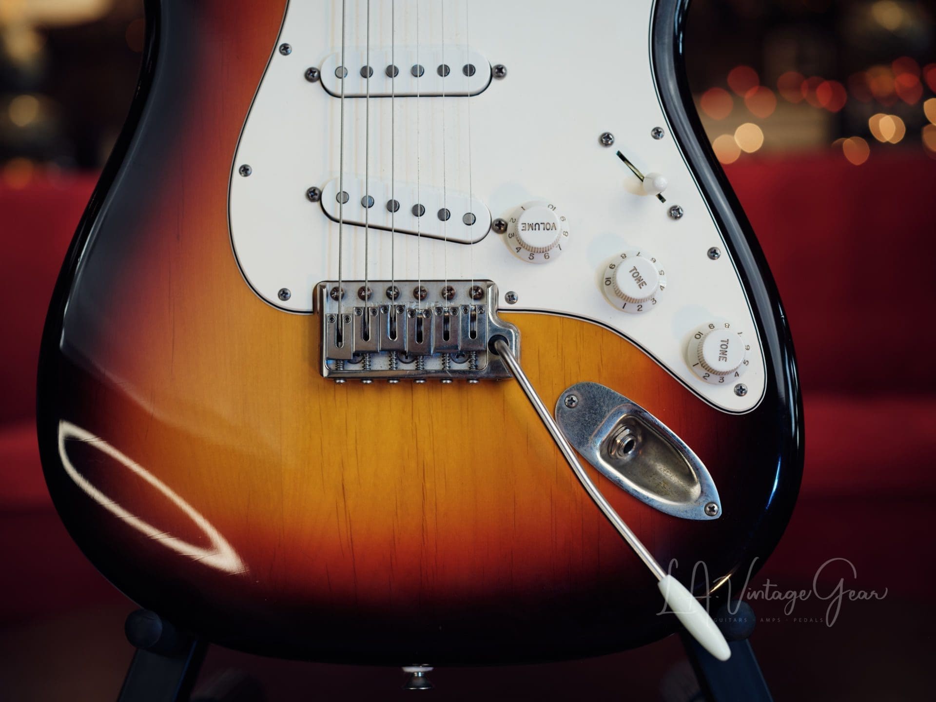 L.A. Vintage Gear Proprietary 3 Tone '60'S Sunburst Double Cut Electric Guitar-Our Brand New Line! - Image 7