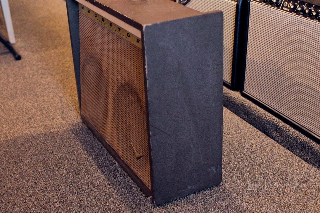 Magnatone Custom 260 Vintage Combo Guitar Amplifer - Great Sounding Amp! - Image 5