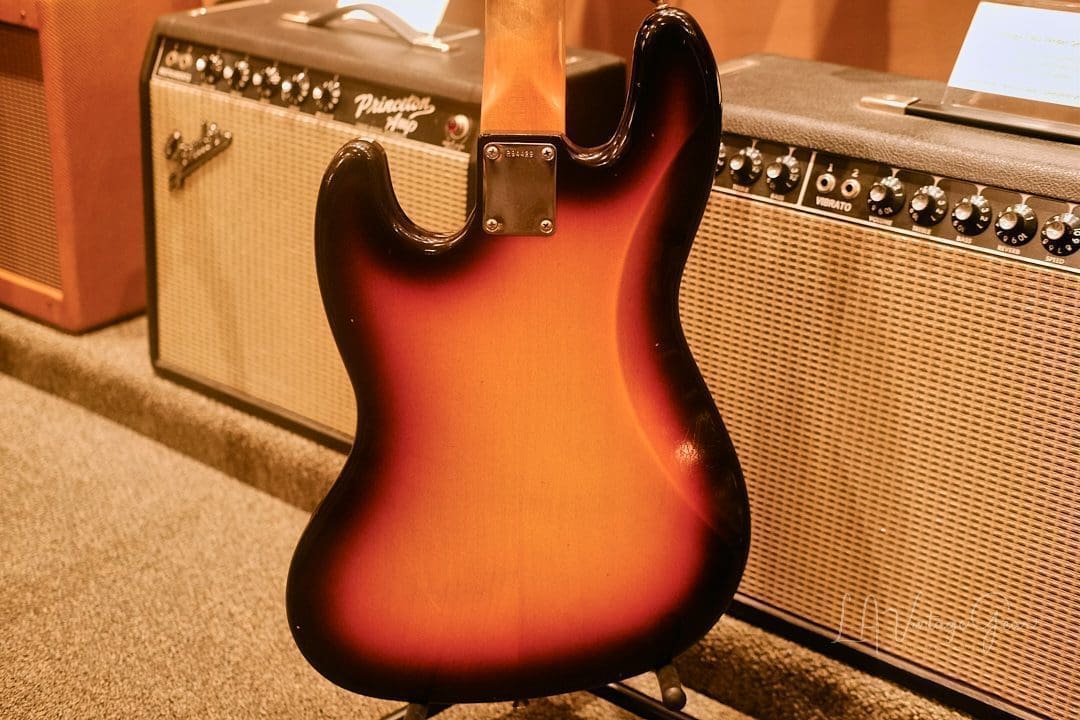 Fender Custom Shop Journeyman 60's Reissue Jazz Bass Guitar (2018) - Faded 3 Tone Sunburst - Image 13