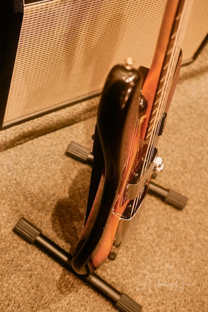 Fender Custom Shop Journeyman 60's Reissue Jazz Bass Guitar (2018) - Faded 3 Tone Sunburst - Image 8