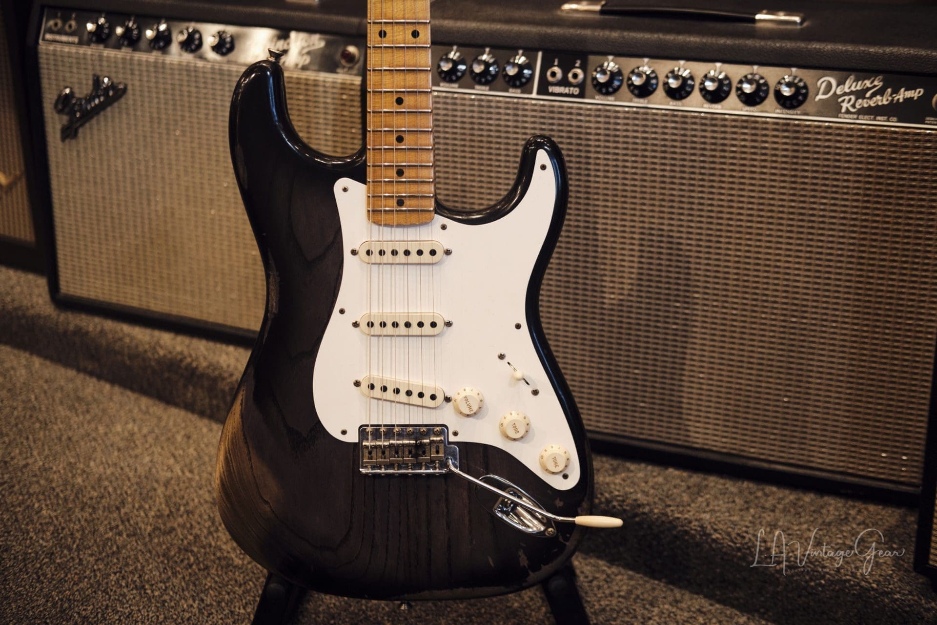 Fender Custom Shop Wildwood 10 Heavy Relic '56 Stratocaster 2019-with COA & Case Candy! - Image 2