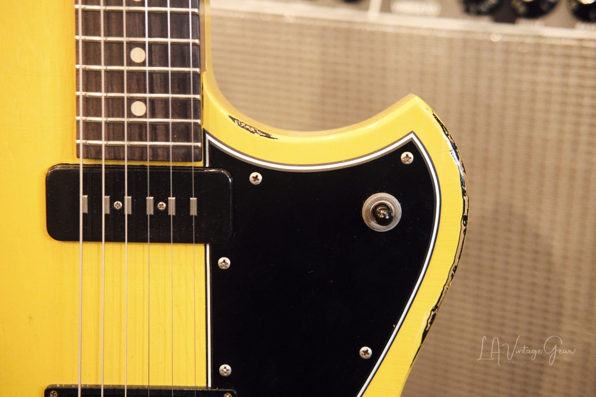 Novo 'Voltur' Offset Style Electric Guitar - Yellow over '64 Sunburst with Lollar & Lindy Fralin Pickups! - Image 4