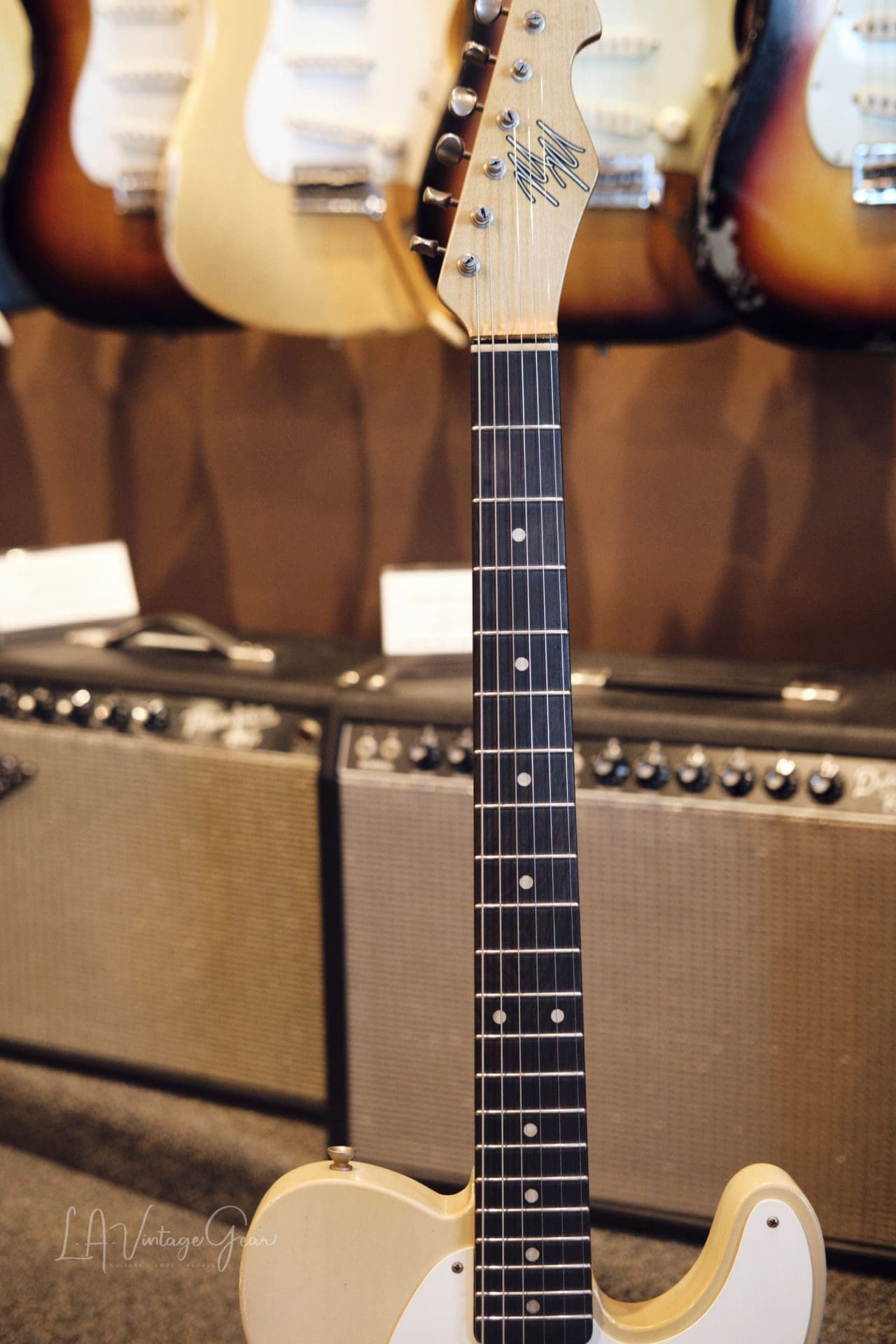 Mario Martin 'Model-T' Whiteguard Electric Guitar (2022) - Swamp Ash Body & Brazilian Rosewood Fingerboard - Image 5
