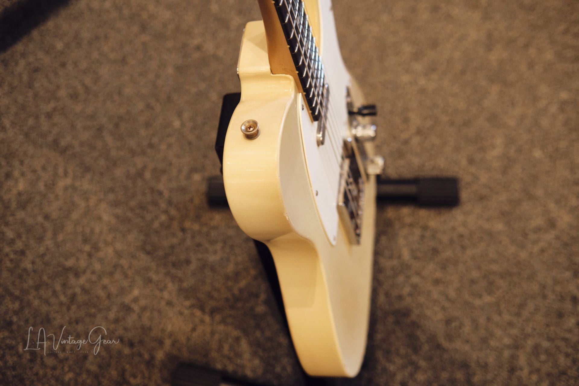 Mario Martin 'Model-T' Whiteguard Electric Guitar (2022) - Swamp Ash Body & Brazilian Rosewood Fingerboard - Image 8
