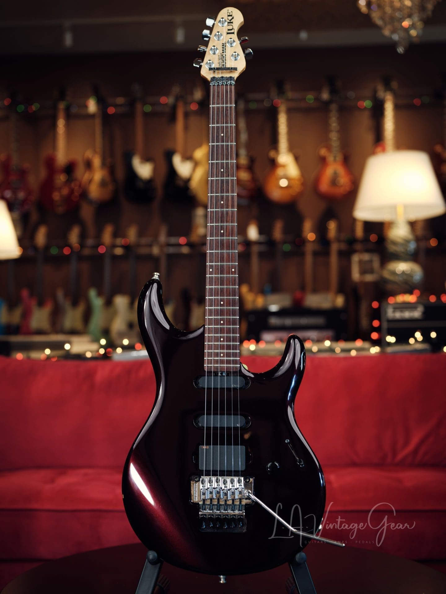 Ernie Ball "Luke" Signature Guitar by Music Man - EMG Pickups - 1st Year Steve Lukather Model !