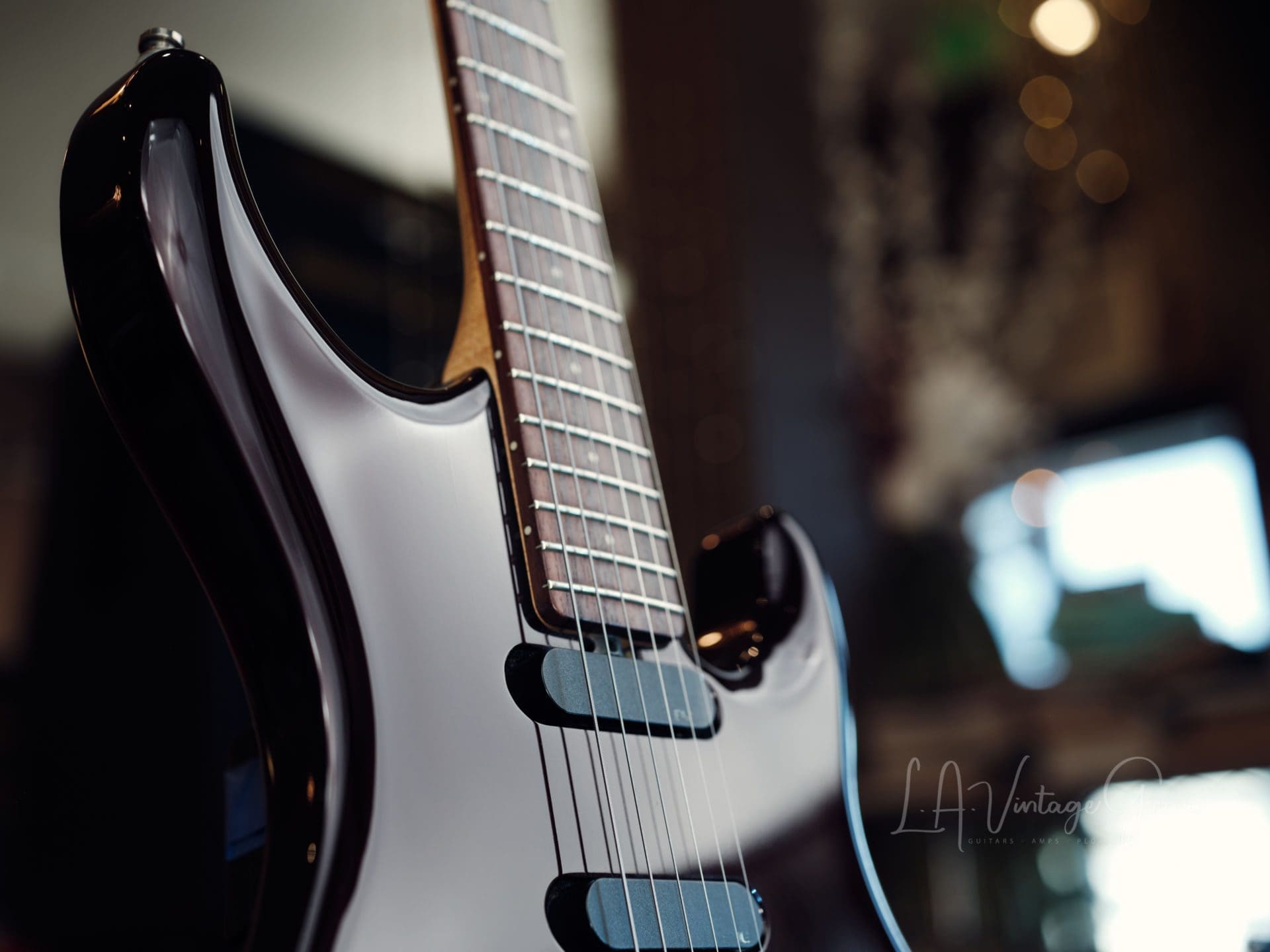 Ernie Ball "Luke" Signature Guitar by Music Man - EMG Pickups - 1st Year Steve Lukather Model ! - Image 8