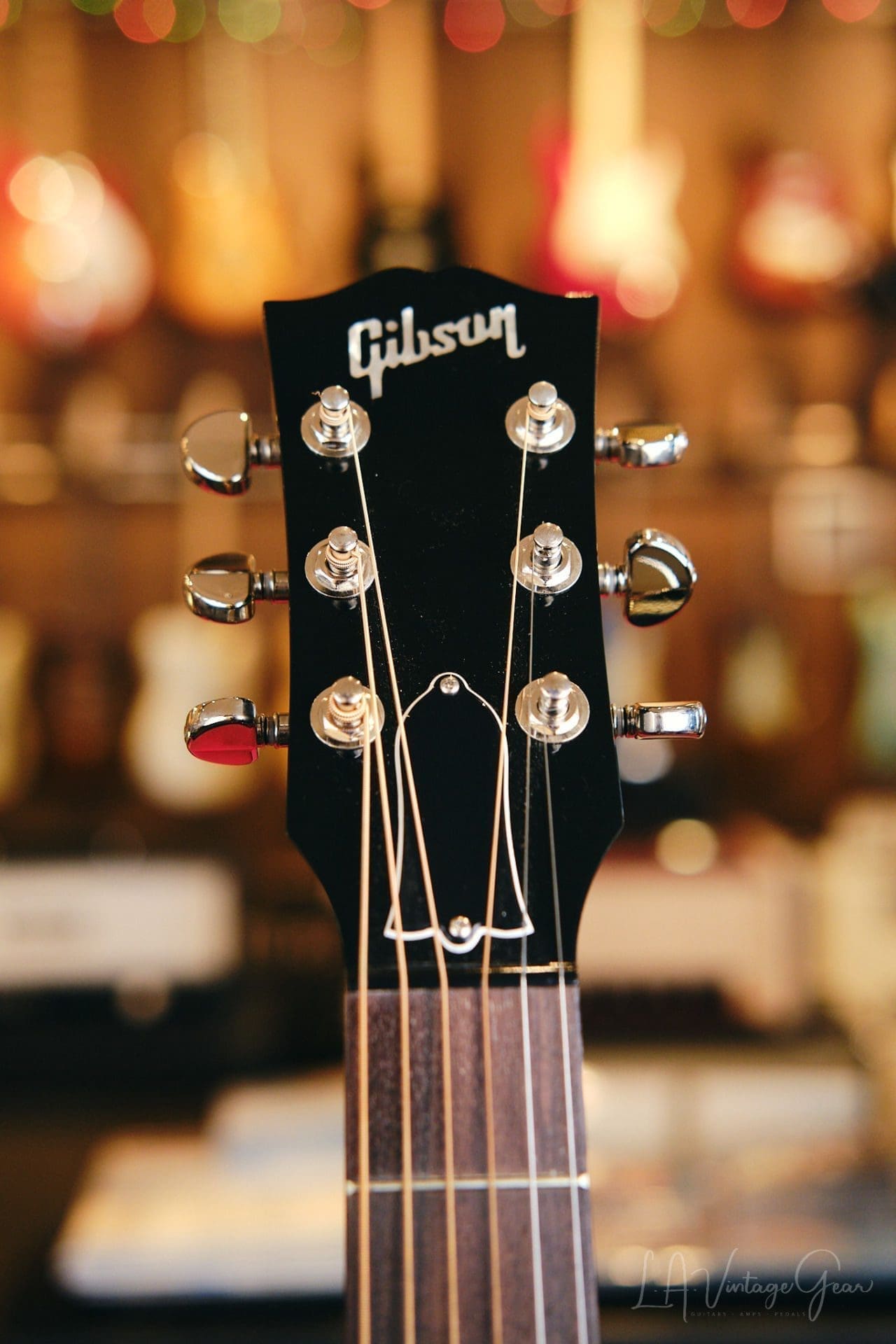 Gibson J-45 Acoustic Guitar 2021 - Vintage Sunburst Finish in Near Mint Condition! - Image 5