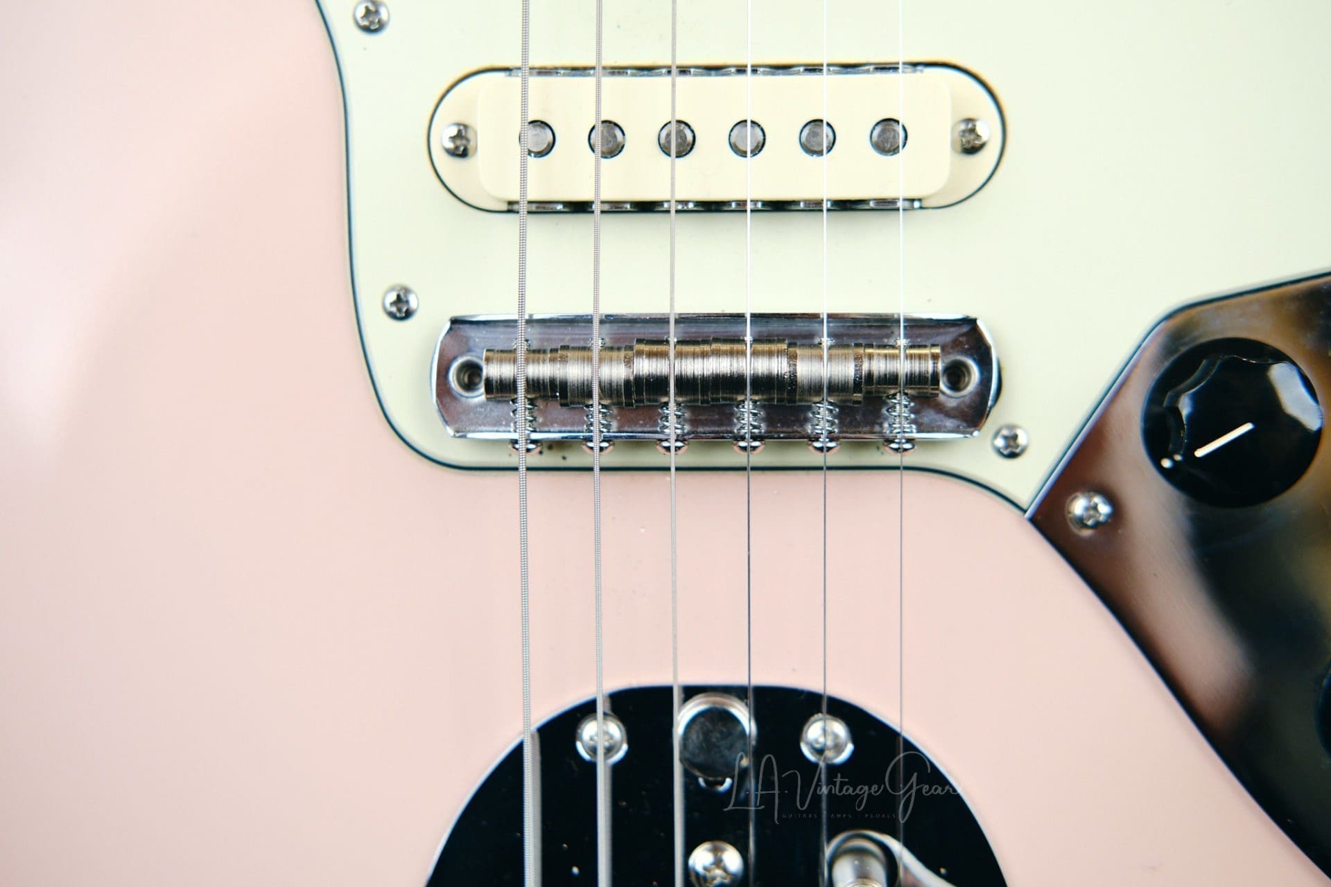 Fender American Vintage Limited Edition Thin Skin '62 Reissue Jaguar Electric Guitar - Shell Pink Finish - Image 8