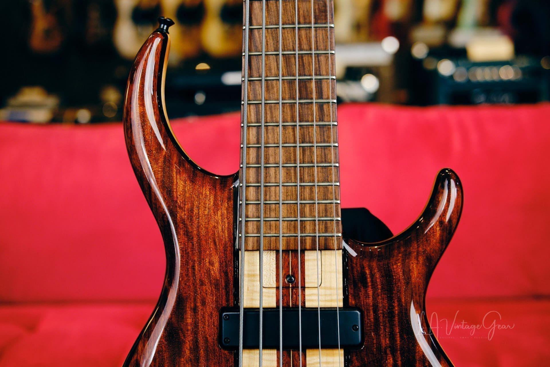 Tobias 6 String Classic Bass 1996-Walnut-Wenge-Alder Body, Pau Ferro Fretboard & Bartolini Pickups! - Image 2
