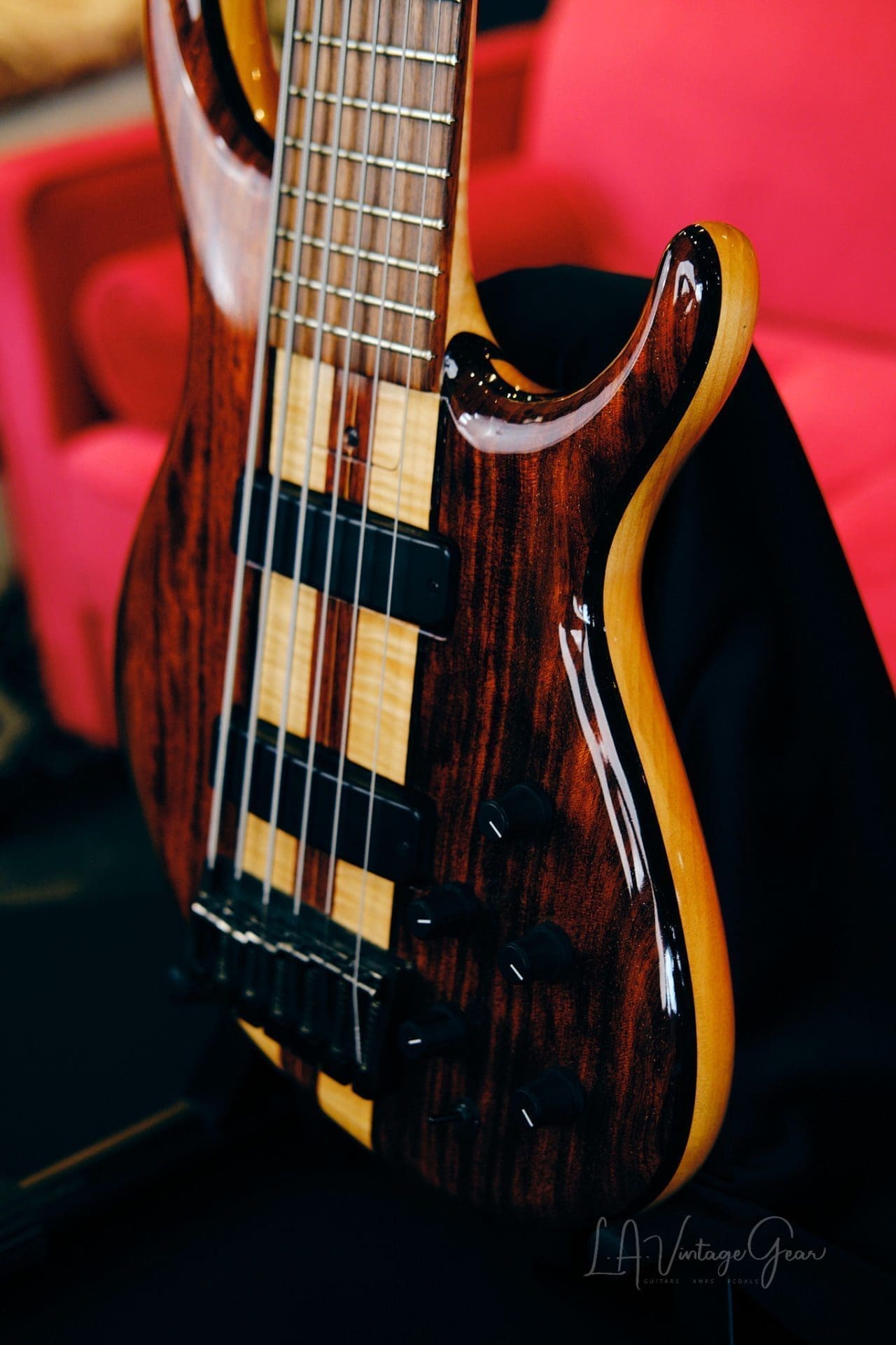 Tobias 6 String Classic Bass 1996-Walnut-Wenge-Alder Body, Pau Ferro Fretboard & Bartolini Pickups! - Image 16