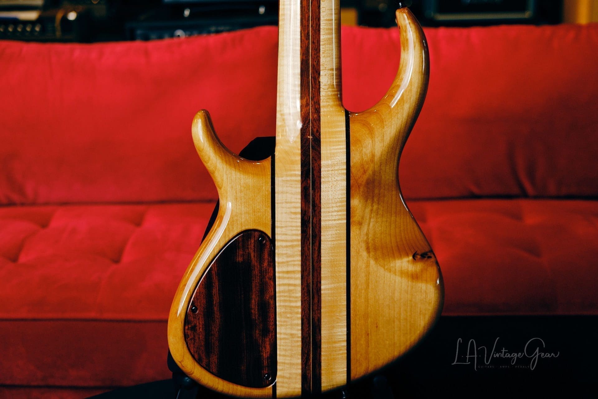 Tobias 6 String Classic Bass 1996-Walnut-Wenge-Alder Body, Pau Ferro Fretboard & Bartolini Pickups! - Image 17