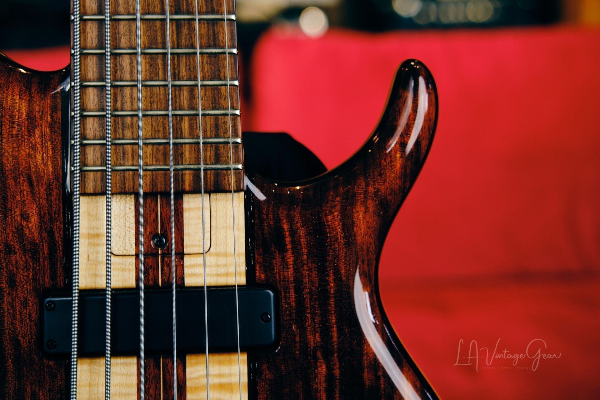 Tobias 6 String Classic Bass 1996-Walnut-Wenge-Alder Body, Pau Ferro Fretboard & Bartolini Pickups! - Image 5