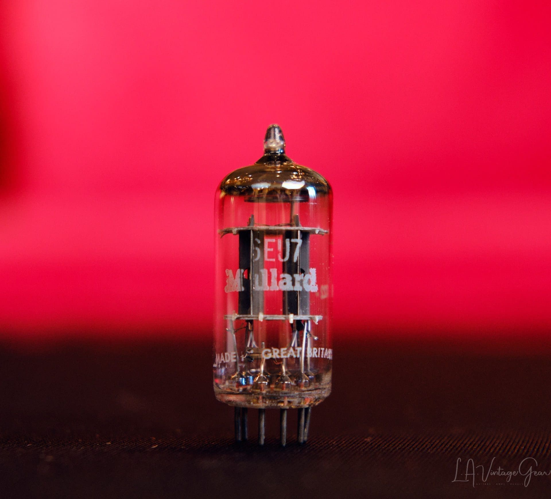 Mullard 6EU7 Pre-Amp Tube