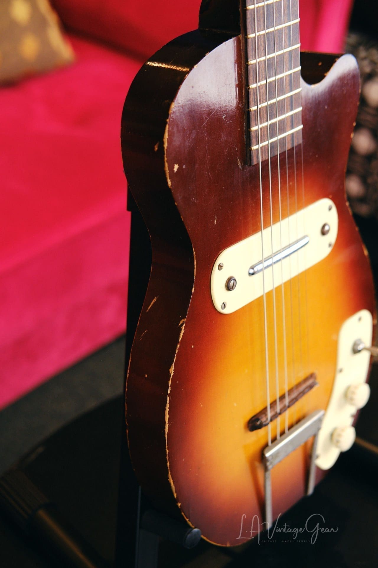 Kay K-125 “Peanut” Electric Guitar – Early 50's – LA Vintage Gear