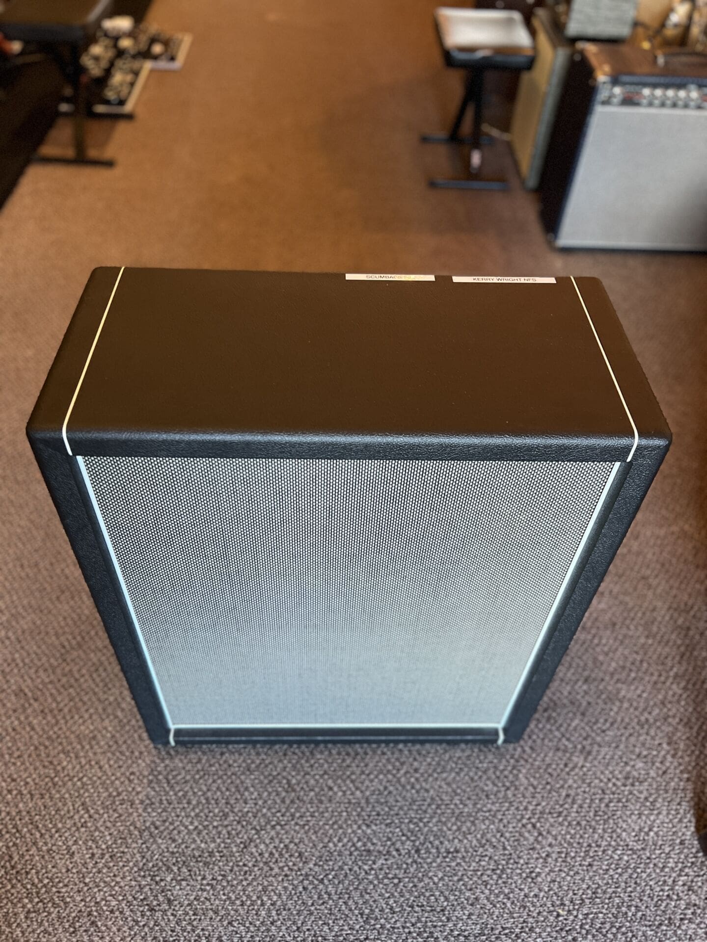 Kerry Wright 2 x 12 Guitar Speaker Cabinet- Black Tolex – Scumback
