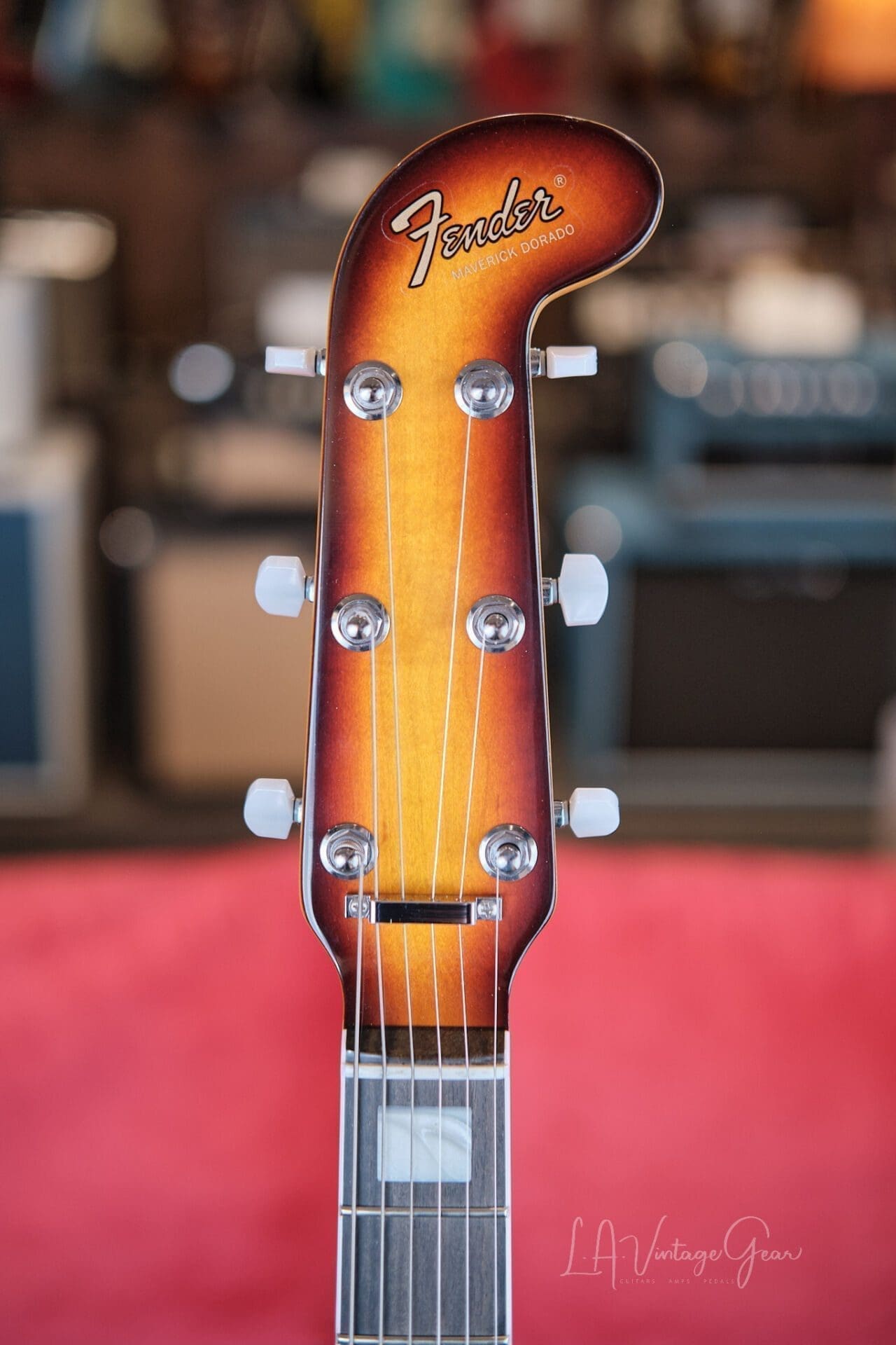 Fender Parallel Universe Maverick Dorado – With Hardshell Case