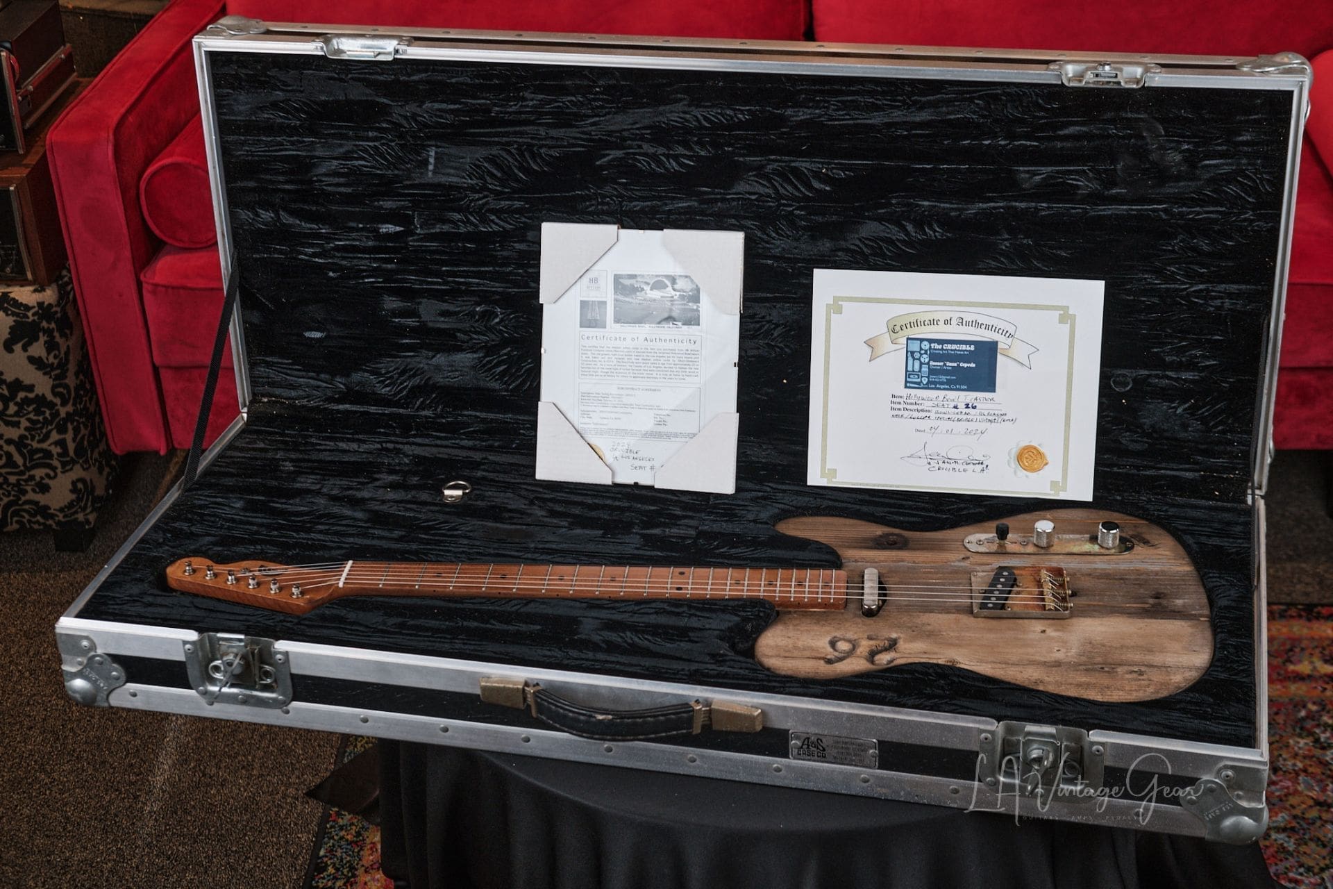 CRUCIBLE L.A. GUITARS HOLLYWOOD BOWL-CASTER – BUILT FROM BENCH #26 OF THE HOLLYWOOD BOWL! - Image 10