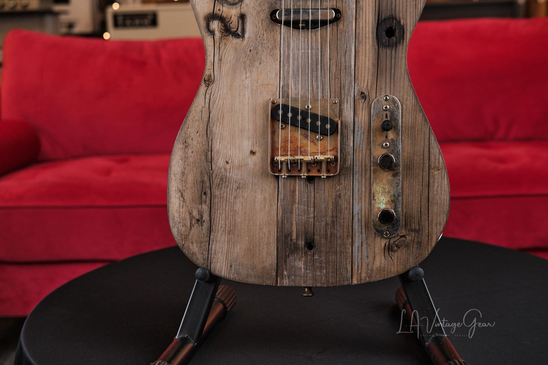CRUCIBLE L.A. GUITARS HOLLYWOOD BOWL-CASTER – BUILT FROM BENCH #26 OF THE HOLLYWOOD BOWL! - Image 4