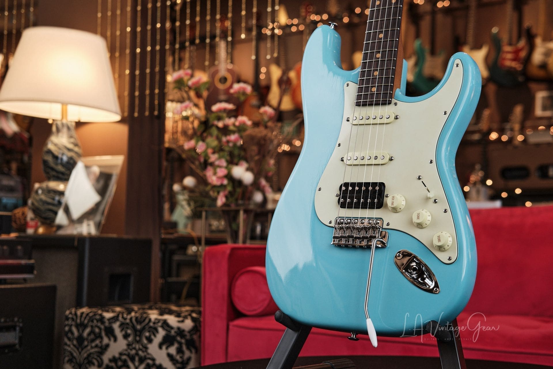 Suhr Classic S Vintage - In Daphne Blue Nitro! - Image 2