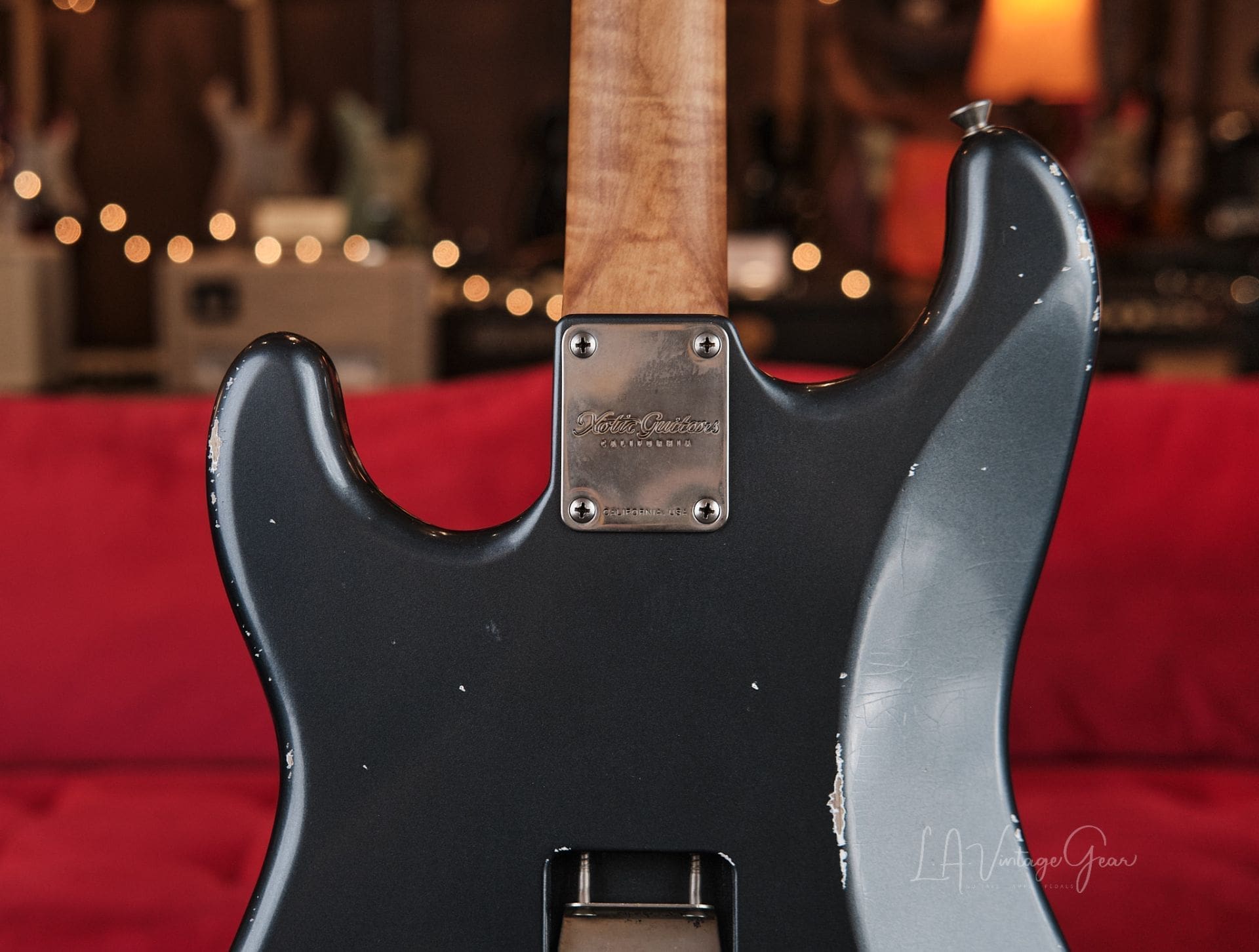 Xotic XSC-1 S-Style Relic'd Electric Guitar – Charcoal Frost