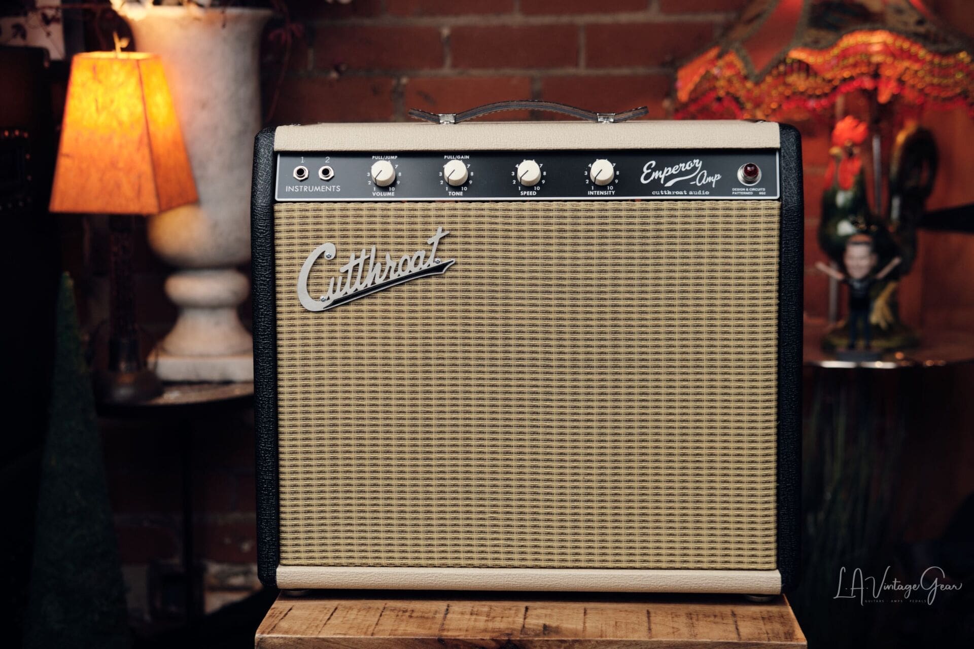 Cutthroat Audio "Emperor" 1x10 16 Watt Guitar Combo Amplifier - an Homage to the 6G2 Brown Princeton!