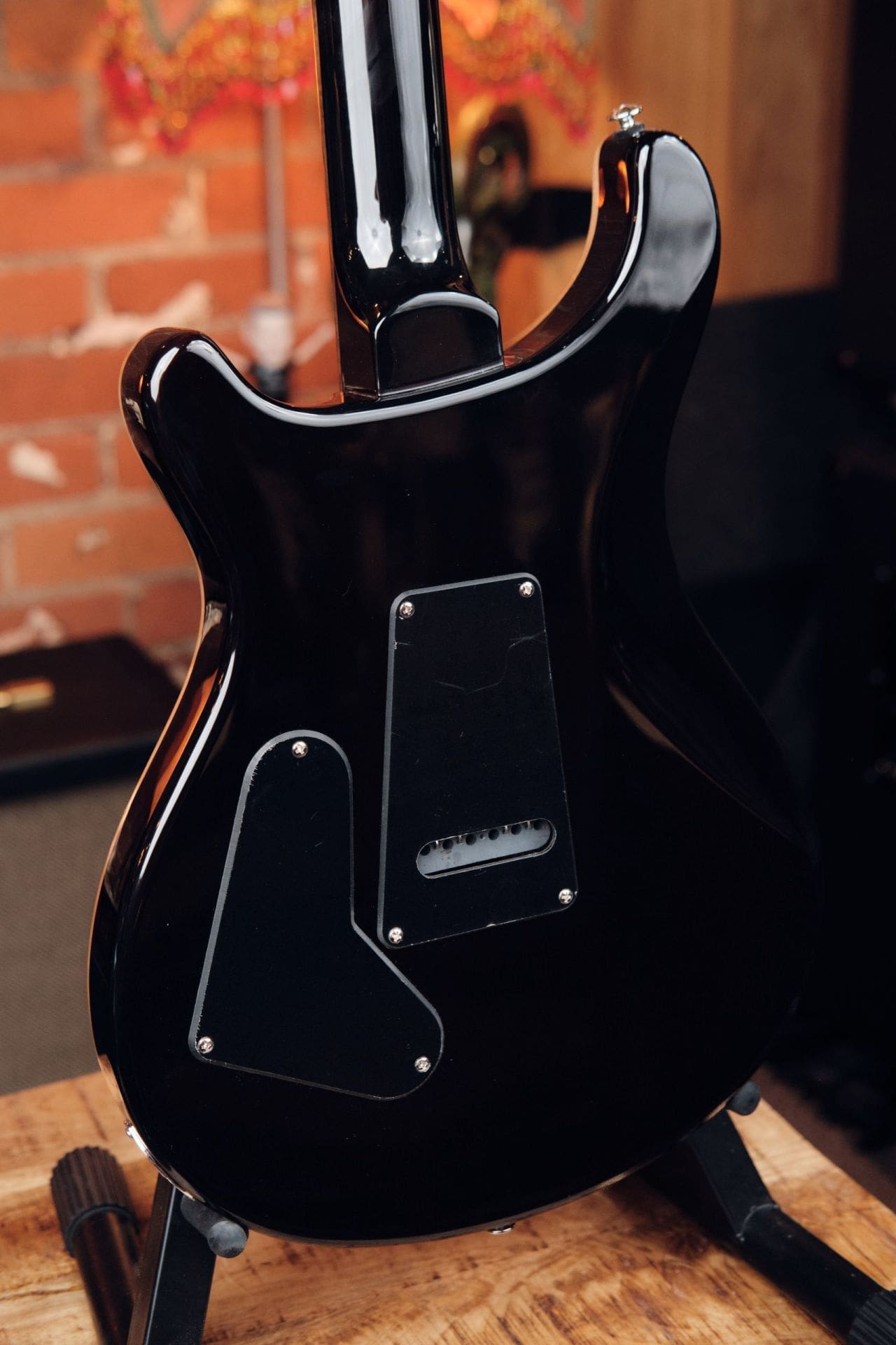 PRS SE Custom 24 - In A Black Gold Finish! - Image 9