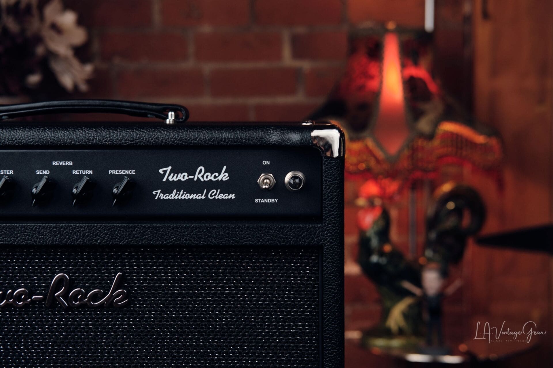 Two Rock Traditional Clean 1x12 40/20 Combo Black Bronco/Black Sparkle Matrix Cloth - Image 5