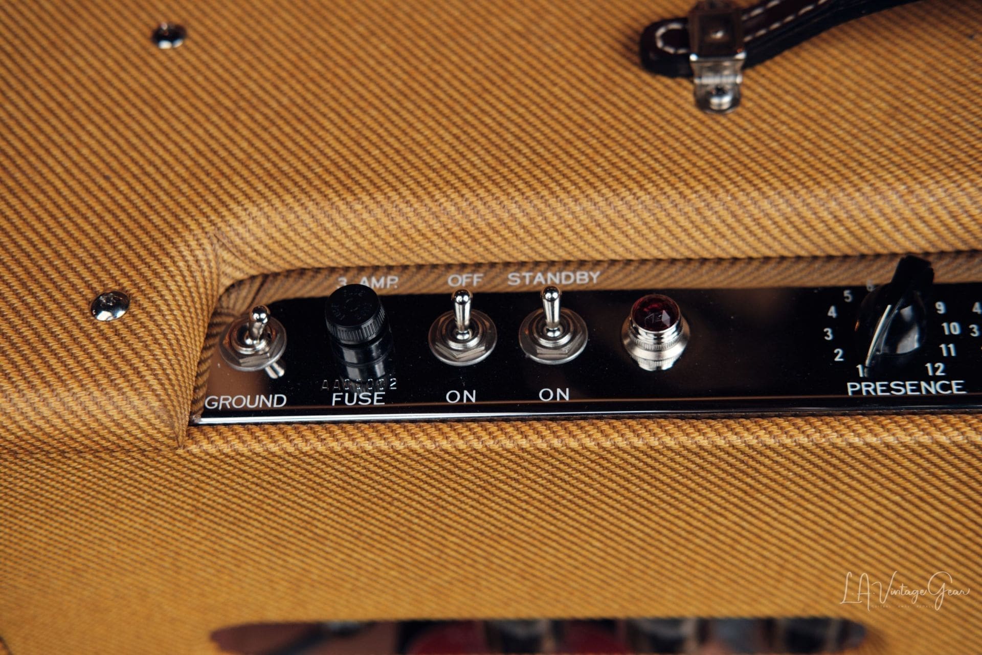 Astron Vintage T-59 Combo Amp - Mesmerizing Tweed Twin Tone! - Image 4