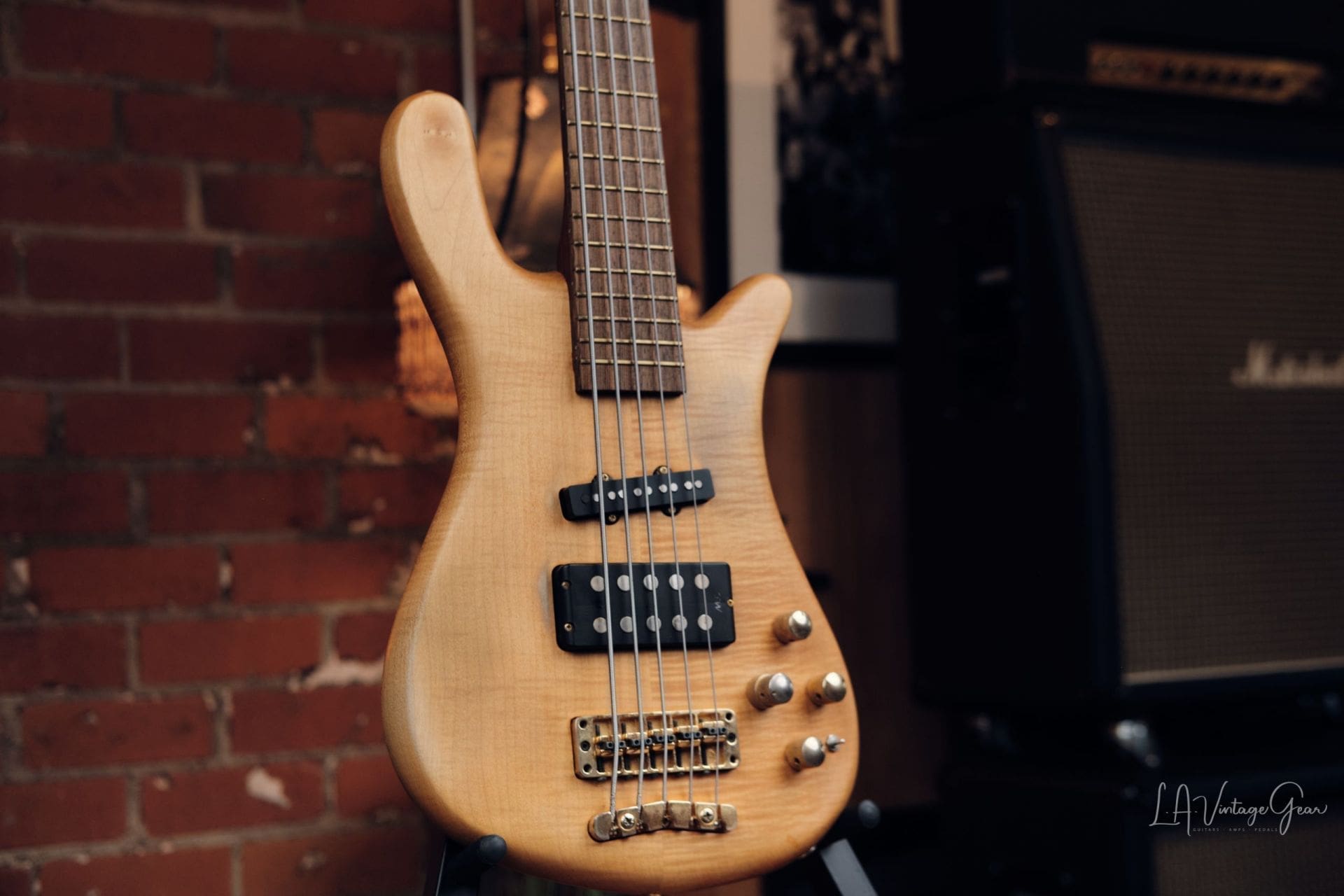 2000 Warwick Streamer LX Jazzman – Awesome 5 String Active Bass