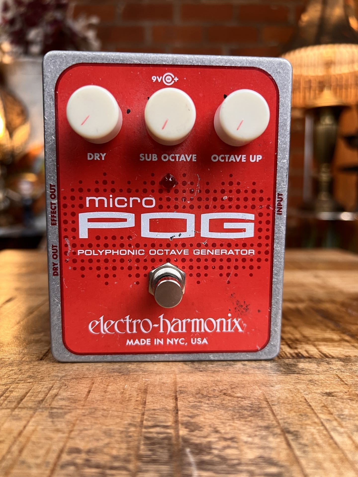 Electro-Harmonix EHX Micro Pog Polyphonic Octave Generator Effects Pedal
