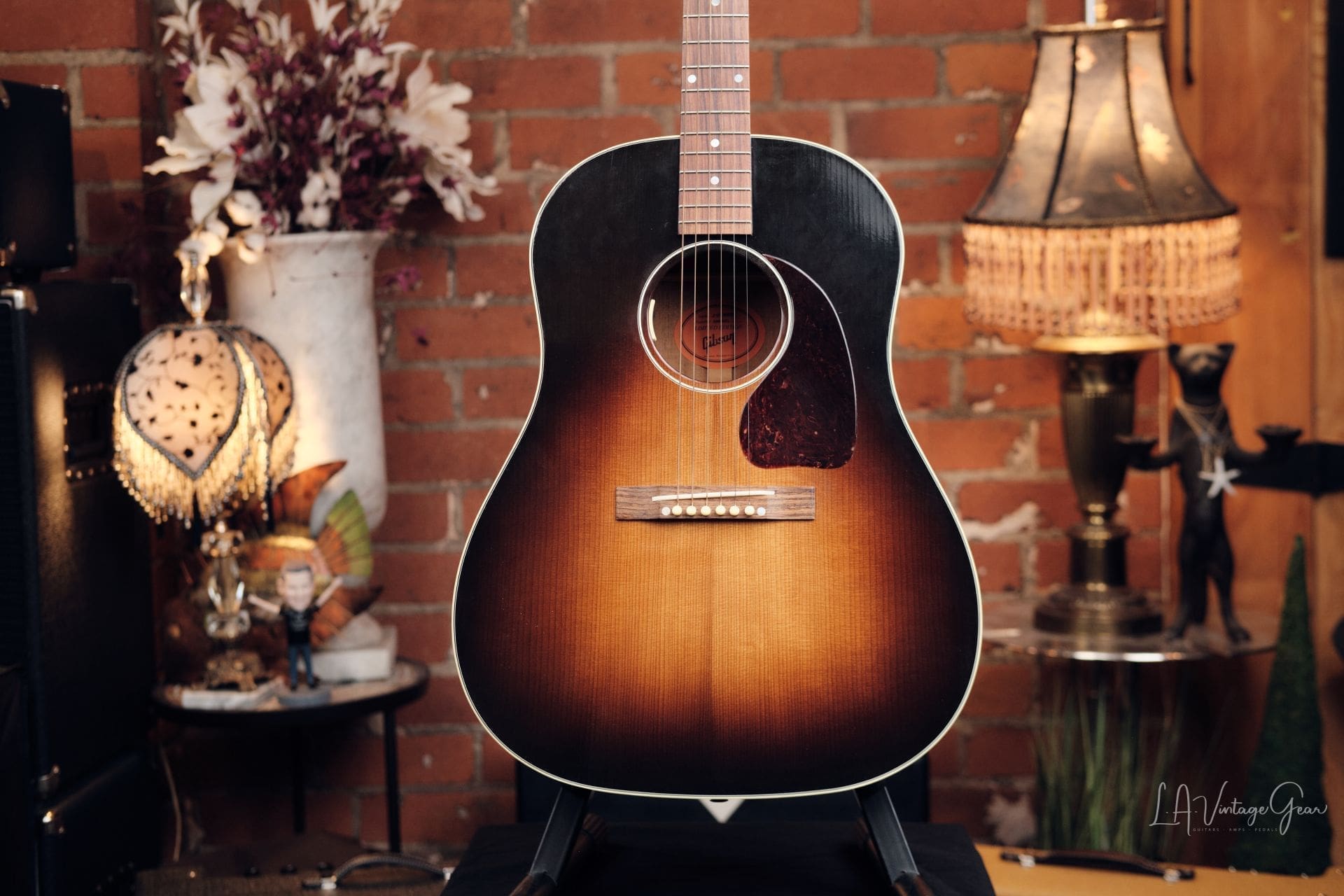 Gibson Acoustic 1942 Banner J-45 Acoustic Guitar - Vintage Sunburst - Image 2
