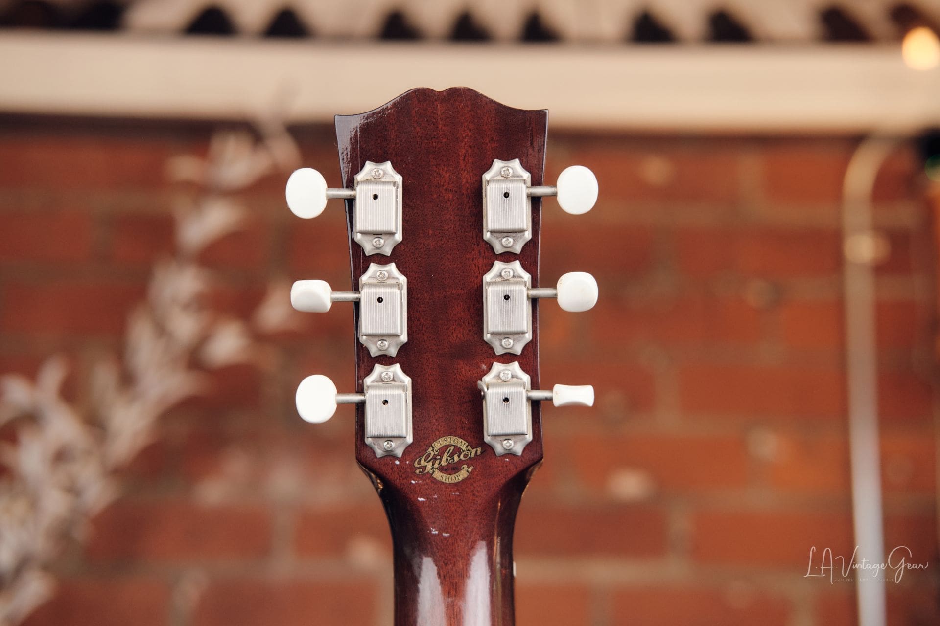 Gibson Acoustic 1942 Banner J-45 Acoustic Guitar - Vintage Sunburst - Image 8