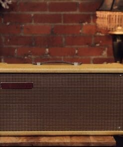 Victoria 'Reverberato' Tank in Tweed Tolex - Tube Reverb & Vibrato In One!