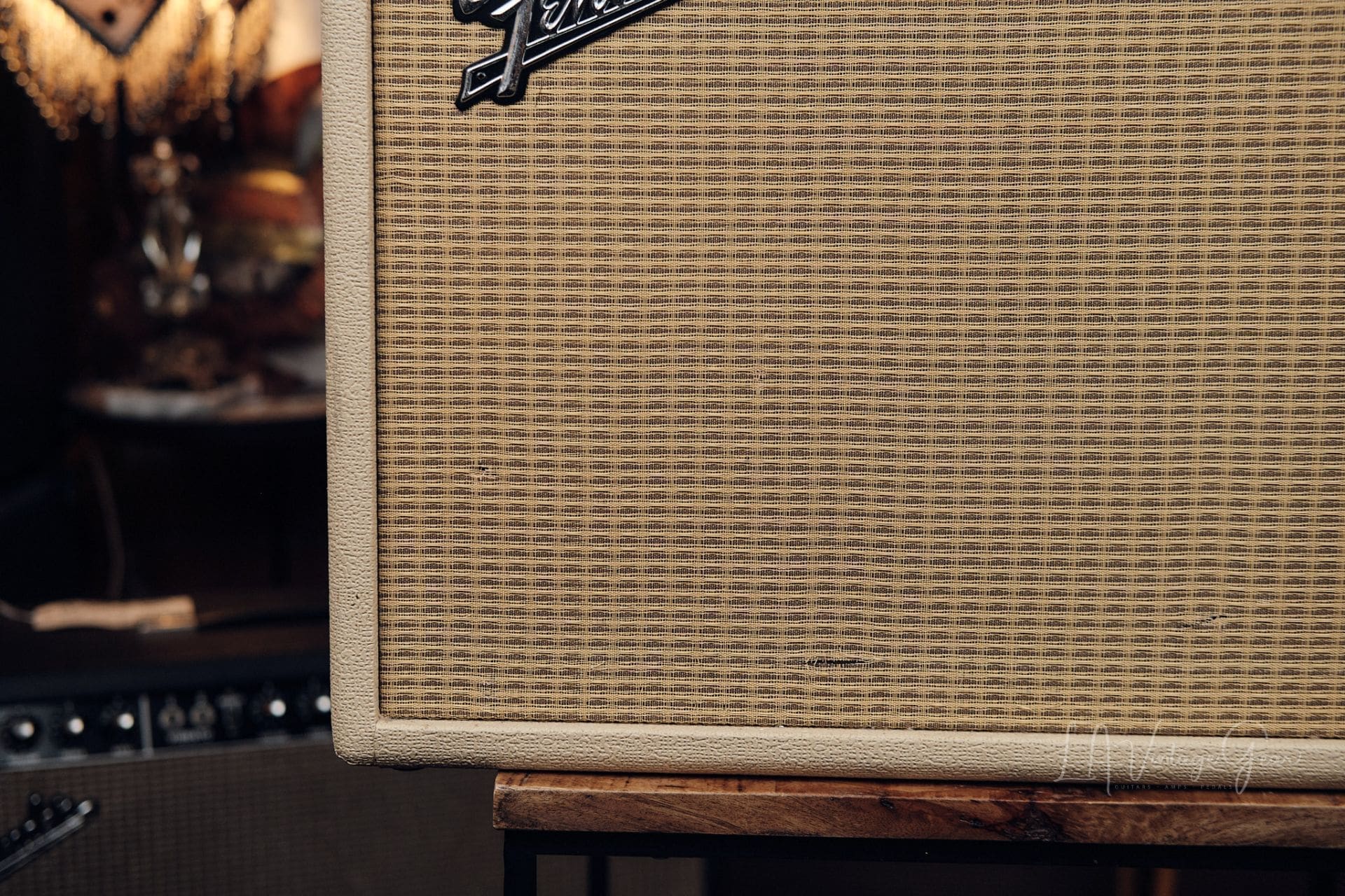 Fender '65 Deluxe Reverb Reissue 22-Watt 1x12" Combo - Blonde - Image 6